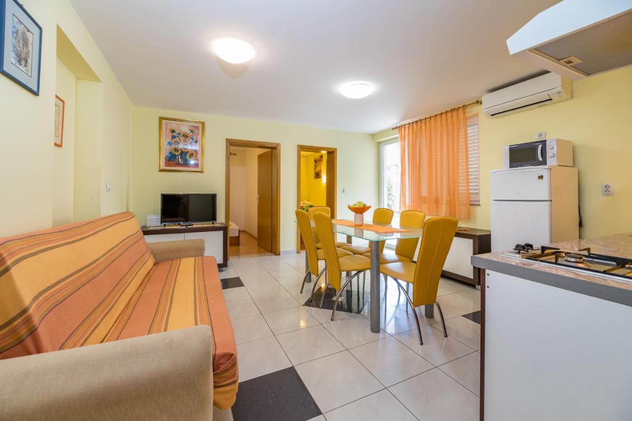Apartments Ljubica Garden Baška Eksteriør billede
