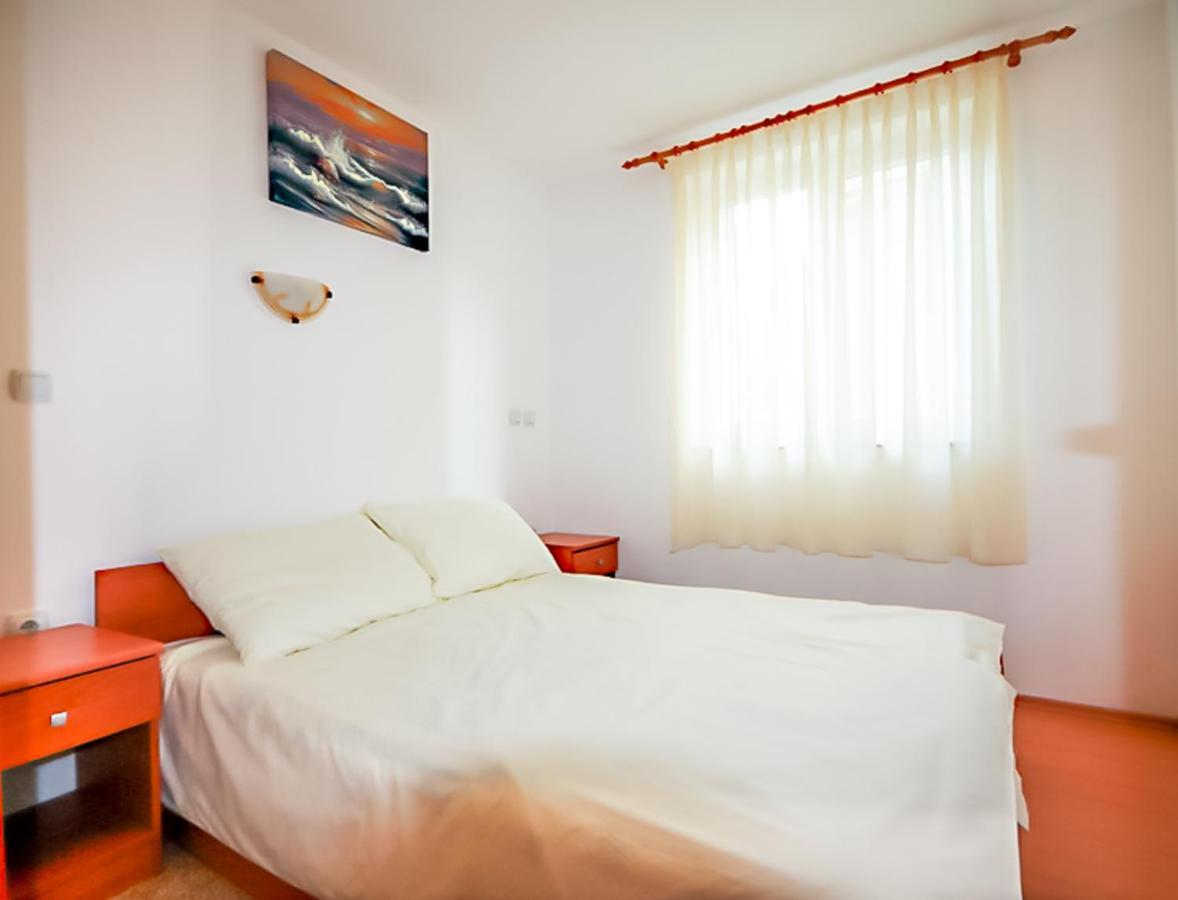Apartments Ljubica Garden Baška Eksteriør billede