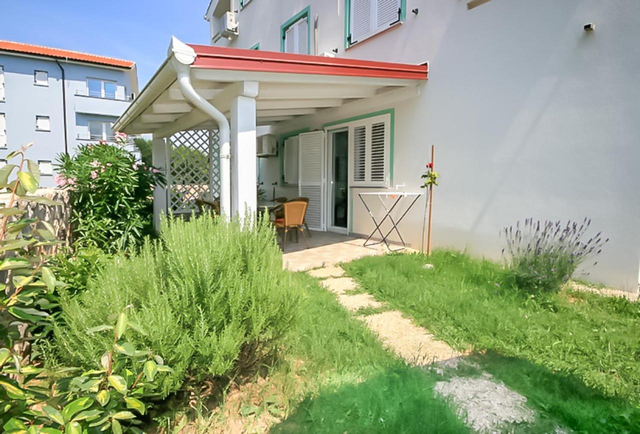 Apartments Ljubica Garden Baška Eksteriør billede